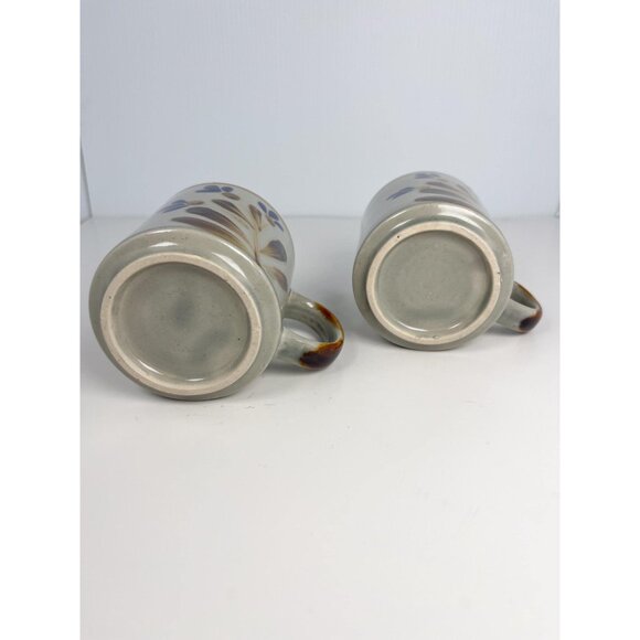 Vintage 10 oz mug set with floral motif - painted wild flowers - Picture 8 of 9